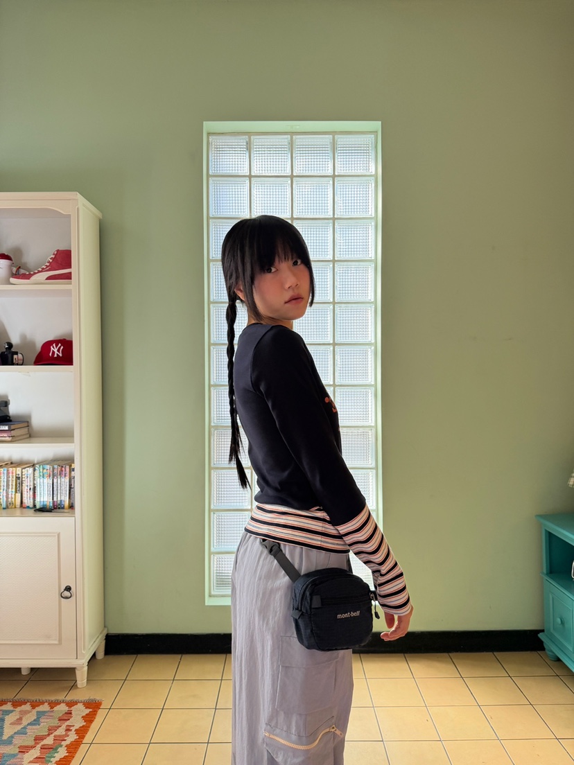 MORE THAN-P東大門實拍女裝新品推薦25秋冬長袖T恤春款MORE THAN長袖T恤