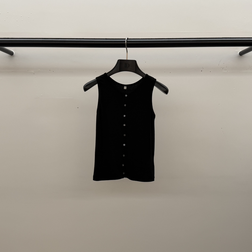 ID韓國直郵女士新品推薦時尚25秋冬職業吊帶背心春款紐扣ID吊帶/背心圖色4黑色