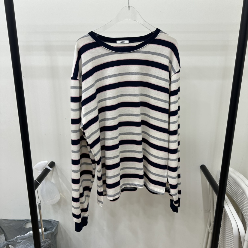 ARR韓國直郵女士新品職業25秋冬推薦熱賣人氣長袖T恤春款ARR長袖T恤圖色1