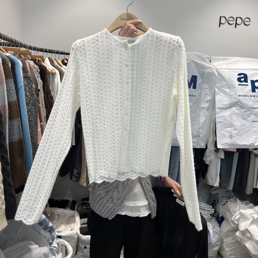 ALMOND PEPE韓國代購女裝新品休閑25秋冬熱賣推薦長袖T恤ALMOND PEPE長袖T恤圖色1