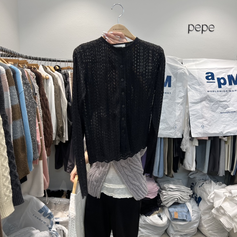 ALMOND PEPE韓國代購女裝新品休閑25秋冬熱賣推薦長袖T恤ALMOND PEPE長袖T恤圖色2