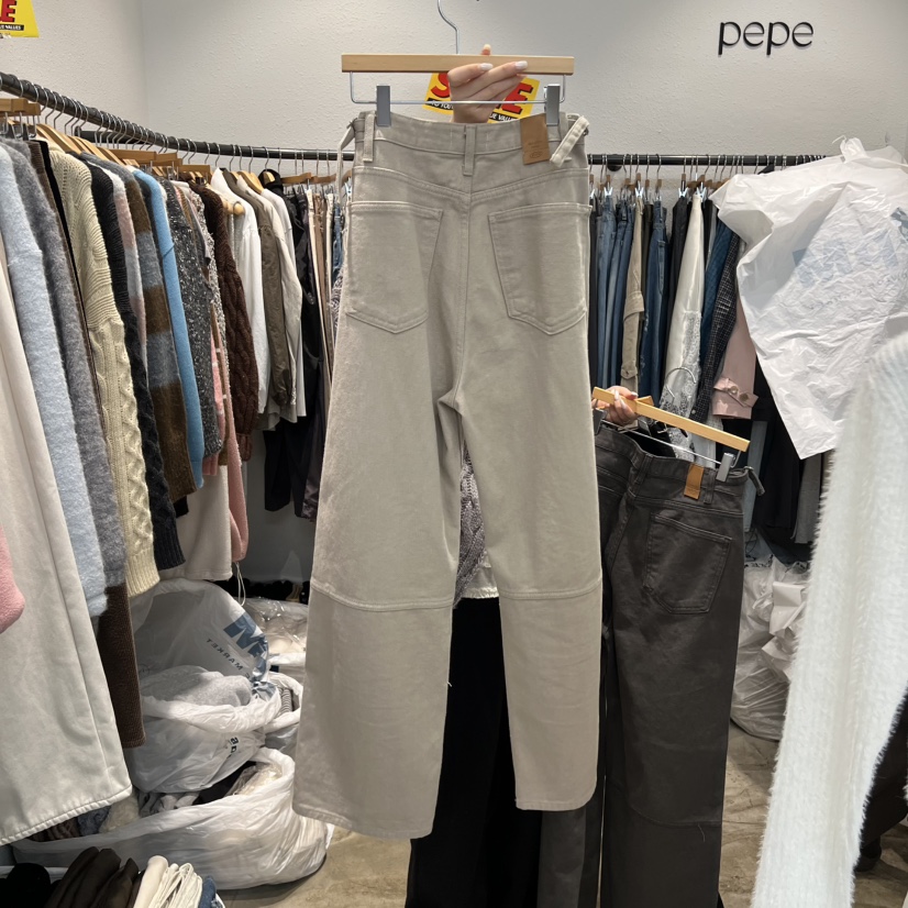 ALMOND PEPE東大門實拍女士新款熱賣推薦職業25秋冬牛仔褲ALMOND PEPE牛仔褲