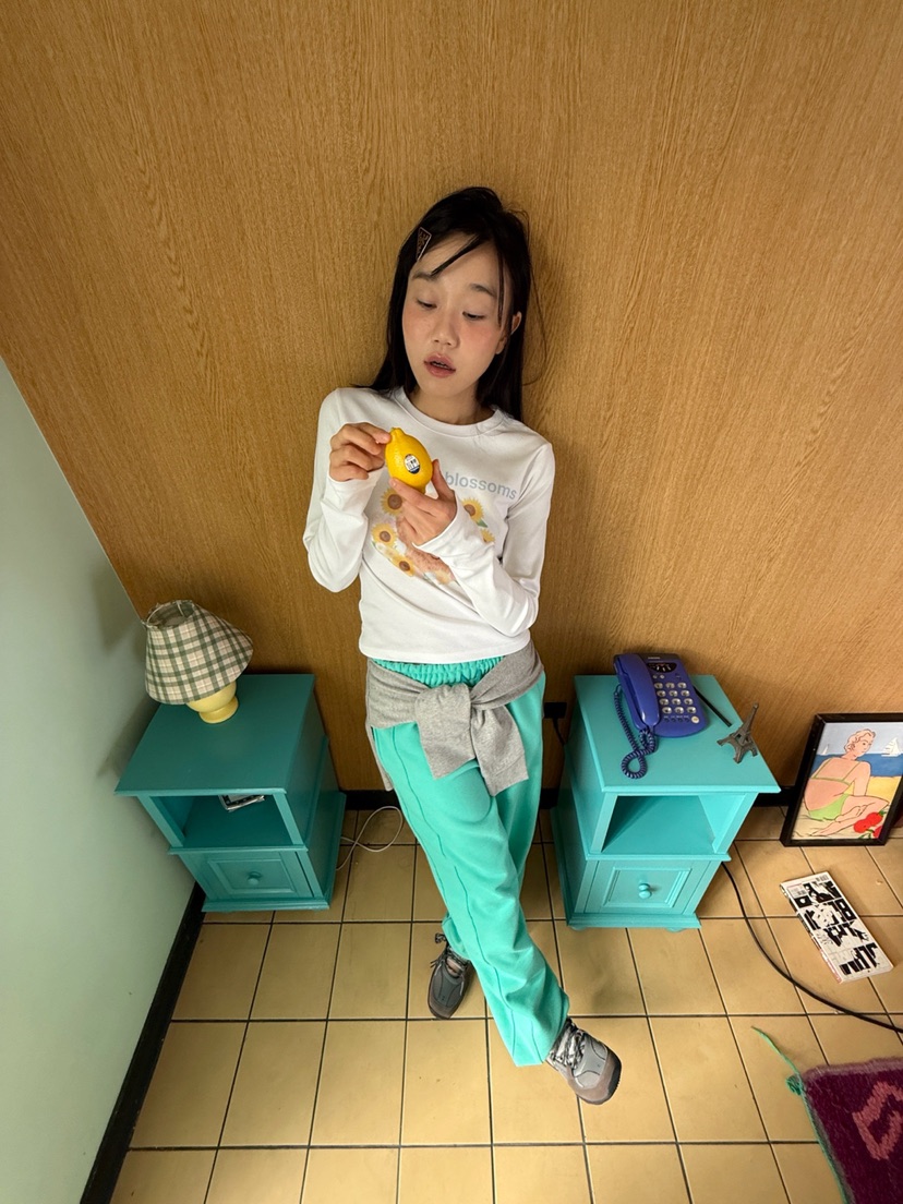 MORE THAN-P韓國直郵女士新款推薦熱賣25秋冬時尚短裙春款MORE THAN短裙