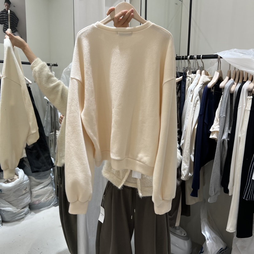 YUNBAL東大門直郵女士新款時尚推薦25秋冬休閑人氣衛衣春款YUNBAL衛衣