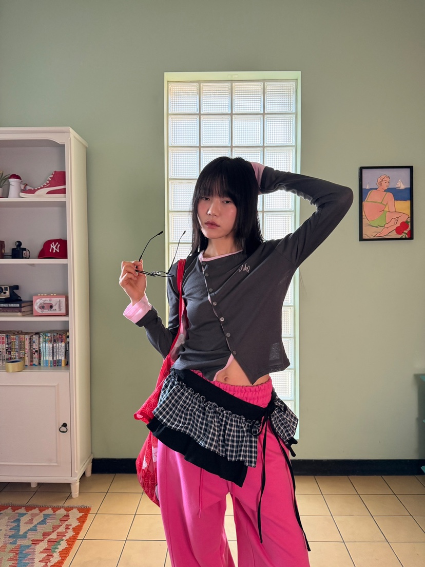 MORE THAN-P東大門實拍女士新款休閑職業人氣短裙春款腰帶MORE THAN短裙