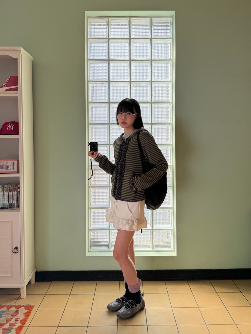 MORE THAN-P東大門代購女裝新款25秋冬衛衣拉鏈春款連帽MORE THAN衛衣