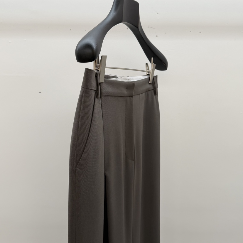 ID東大門直郵女士新品人氣25秋冬熱賣推薦休閑時尚長裙春款ID長裙