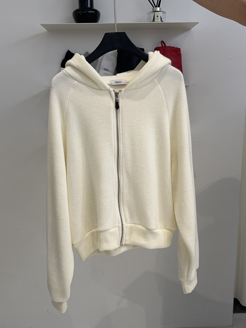 OSOO東大門直郵女裝新款推薦人氣職業25秋冬時尚衛衣春款OSOO衛衣圖色1