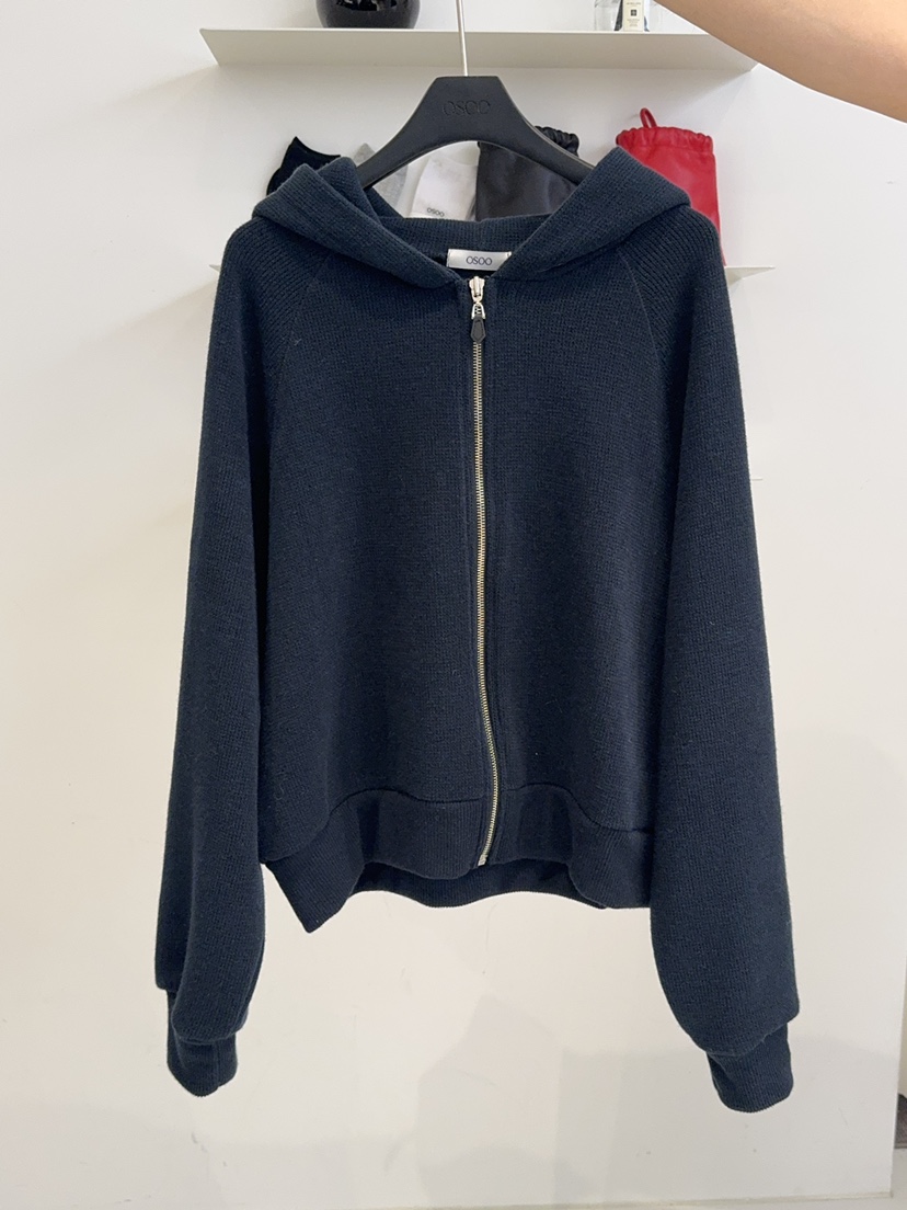 OSOO東大門直郵女裝新款推薦人氣職業25秋冬時尚衛衣春款OSOO衛衣圖色2