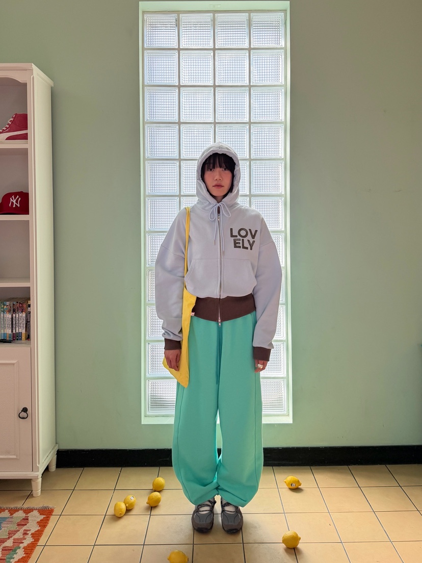 MORE THAN-P韓國直郵㊣女裝新品推薦衛衣連帽拉鏈衫可愛的春款MORE THAN衛衣