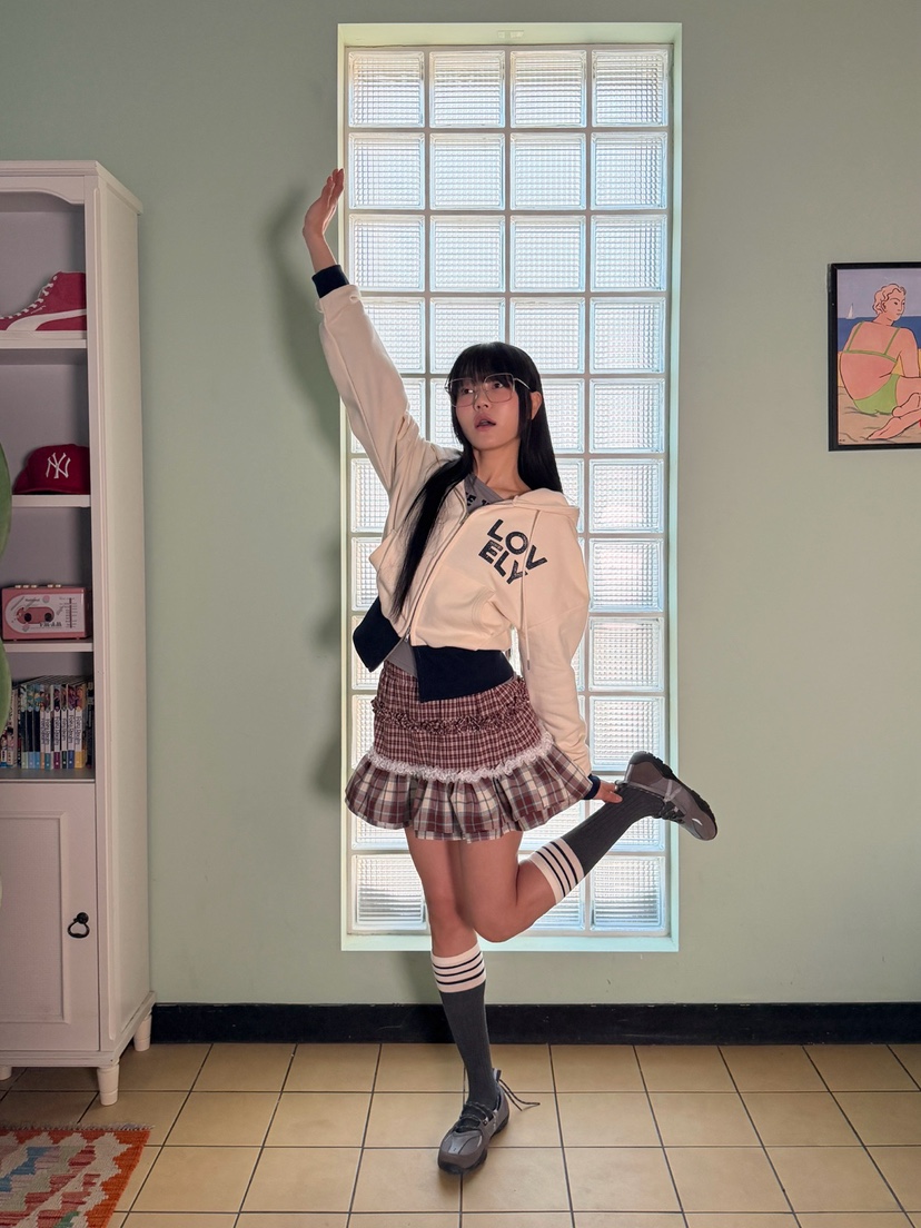 MORE THAN-P韓國直郵㊣女裝新品推薦衛衣連帽拉鏈衫可愛的春款MORE THAN衛衣