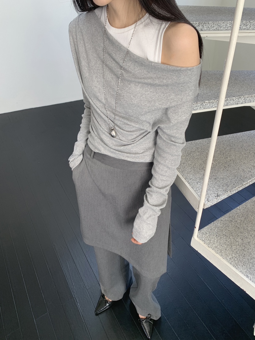 RE:OPENING㊣東大門代購女士新品休閑職業推薦人氣長袖T恤露肩RE:OPENING長袖T恤