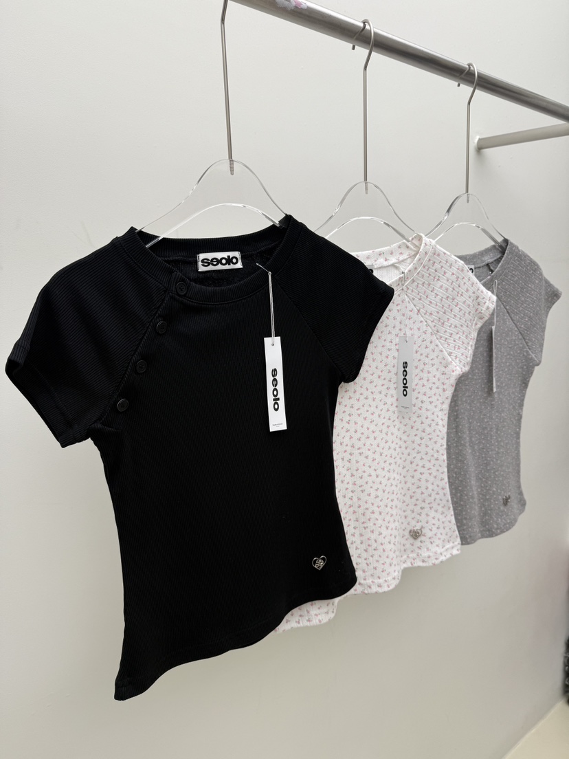 SEOLO東大門直郵㊣女士新款休閑人氣26春夏熱賣時尚T恤紐扣Seolo seoulT恤