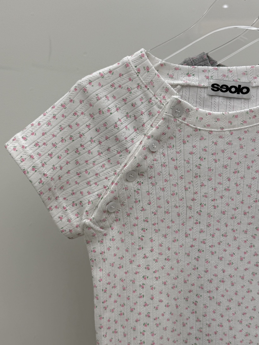 SEOLO東大門直郵㊣女士新款休閑人氣26春夏熱賣時尚T恤紐扣Seolo seoulT恤