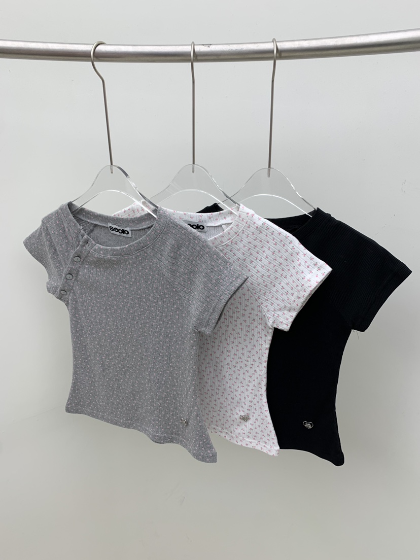 SEOLO東大門直郵㊣女士新款休閑人氣26春夏熱賣時尚T恤紐扣Seolo seoulT恤