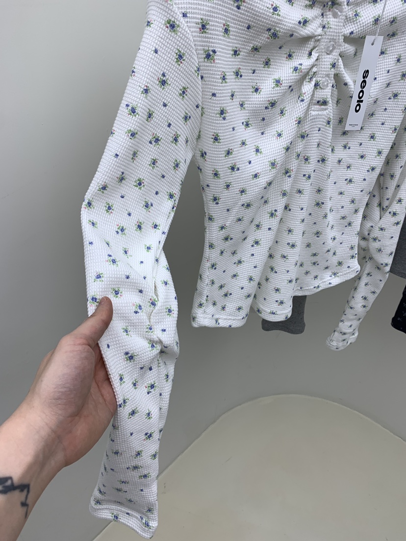 SEOLO㊣東大門代購女士新品職業人氣26春夏熱賣衛衣連帽衫花朵Seolo seoul衛衣