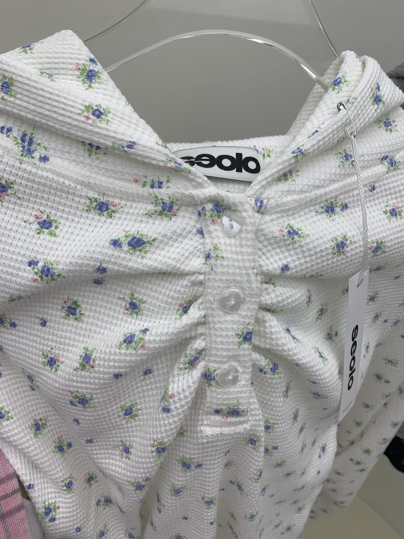 SEOLO㊣東大門代購女士新品職業人氣26春夏熱賣衛衣連帽衫花朵Seolo seoul衛衣