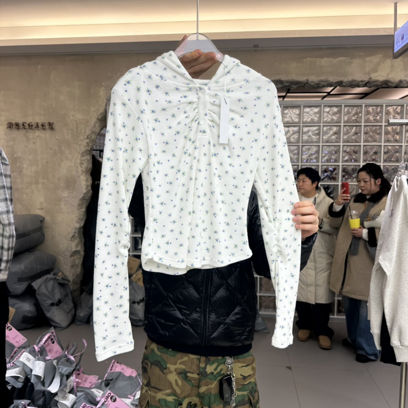 SEOLO㊣東大門代購女士新品職業人氣26春夏熱賣衛衣連帽衫花朵Seolo seoul衛衣圖色2