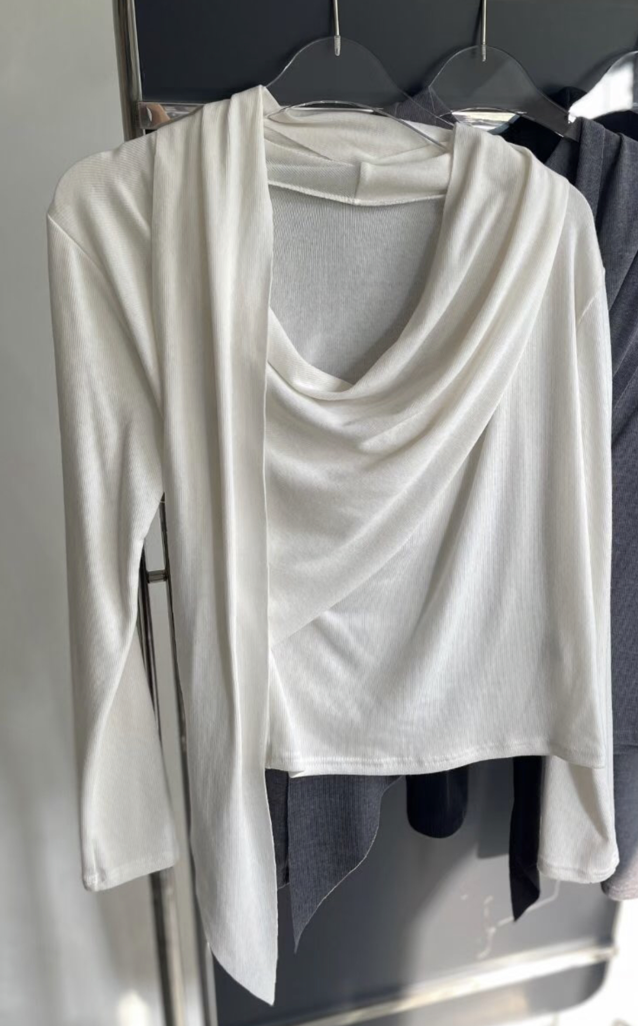 AWESOME-ot東大門直郵㊣女士新款休閑職業真品推薦長袖T恤AWESOME-ot長袖T恤圖色3