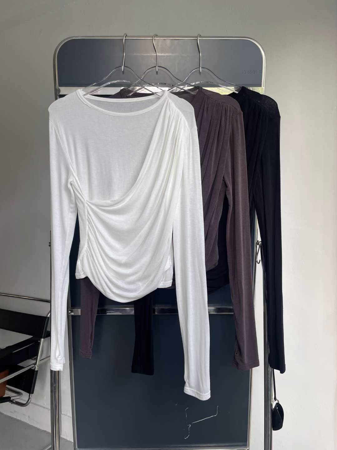 AWESOME-ot㊣東大門代購女士新品人氣真品休閑推薦長袖T恤AWESOME-ot長袖T恤圖色3左三色