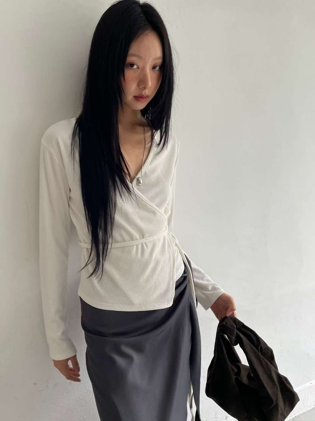 AWESOME-ot㊣東大門代購女裝新品人氣真品職業推薦長袖T恤AWESOME-ot長袖T恤圖色1