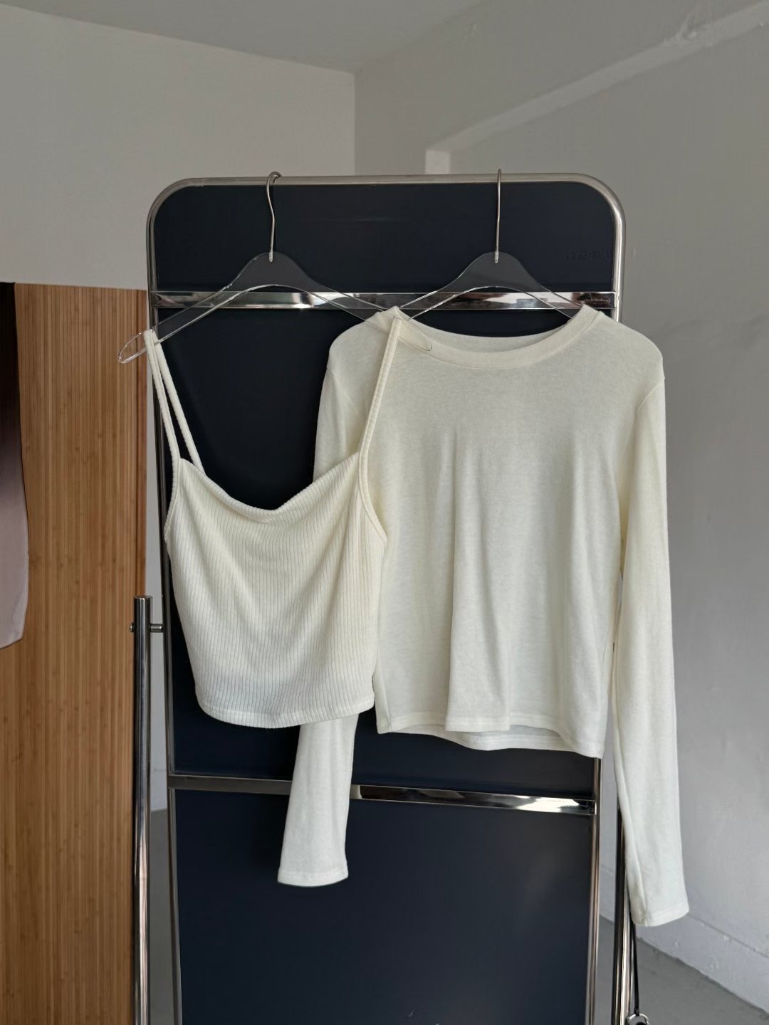 AWESOME-ot韓國直郵㊣女裝新款休閑熱賣26春夏人氣真品套裝AWESOME-ot套裝