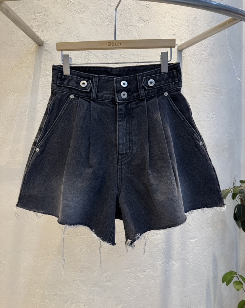 RIAH㊣東大門實拍女士新款熱賣人氣推薦職業休閑26春夏短褲RIAH短褲圖色2
