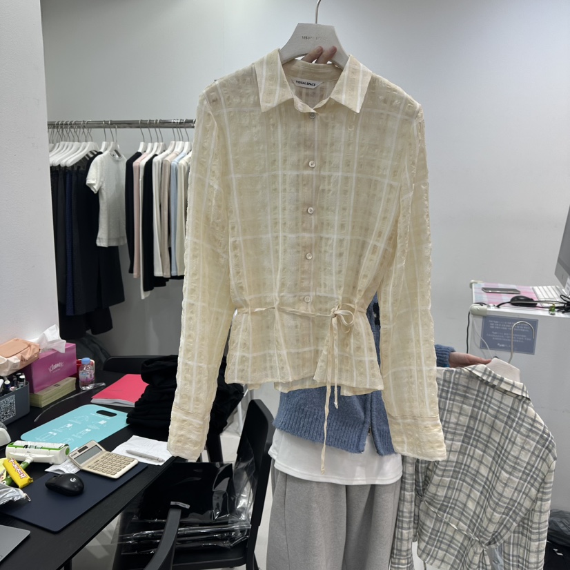 VISUAL SPACE韓國代購㊣女士新款推薦襯衫蕾絲衫春款格子圓領VISUAL SPACE襯衫/蕾絲衫圖色2