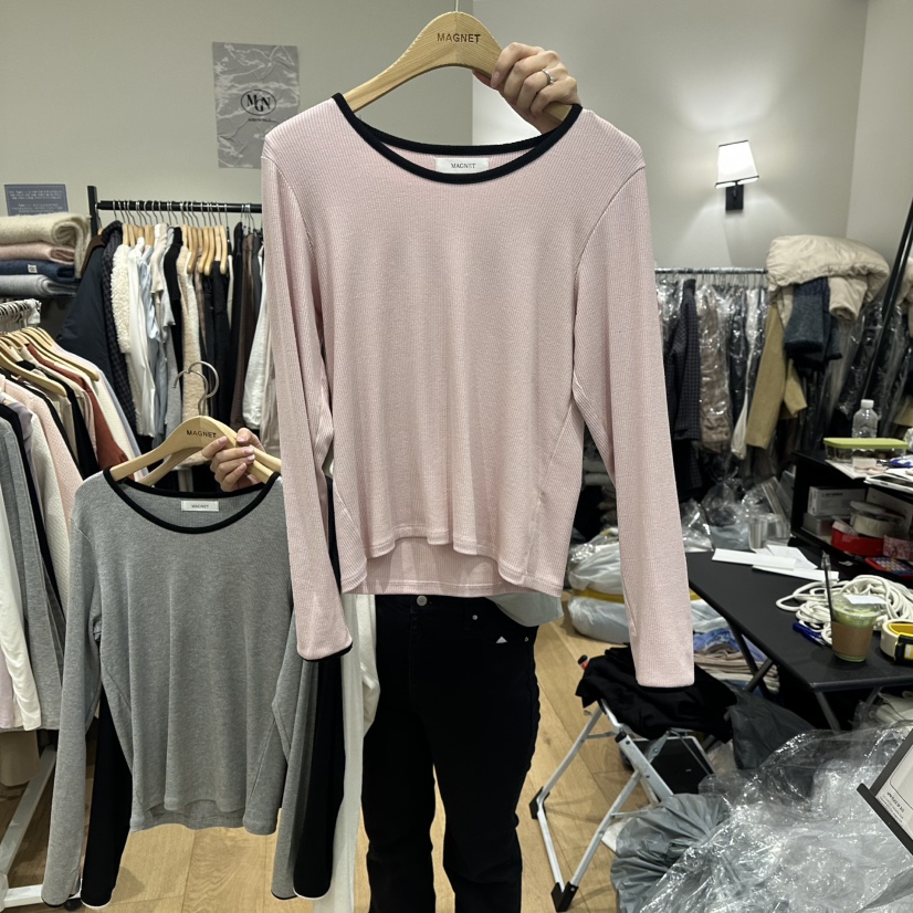 M.G.N韓國代購㊣女裝新品推薦人氣休閑26春夏長袖T恤春款MAGNET長袖T恤圖色2