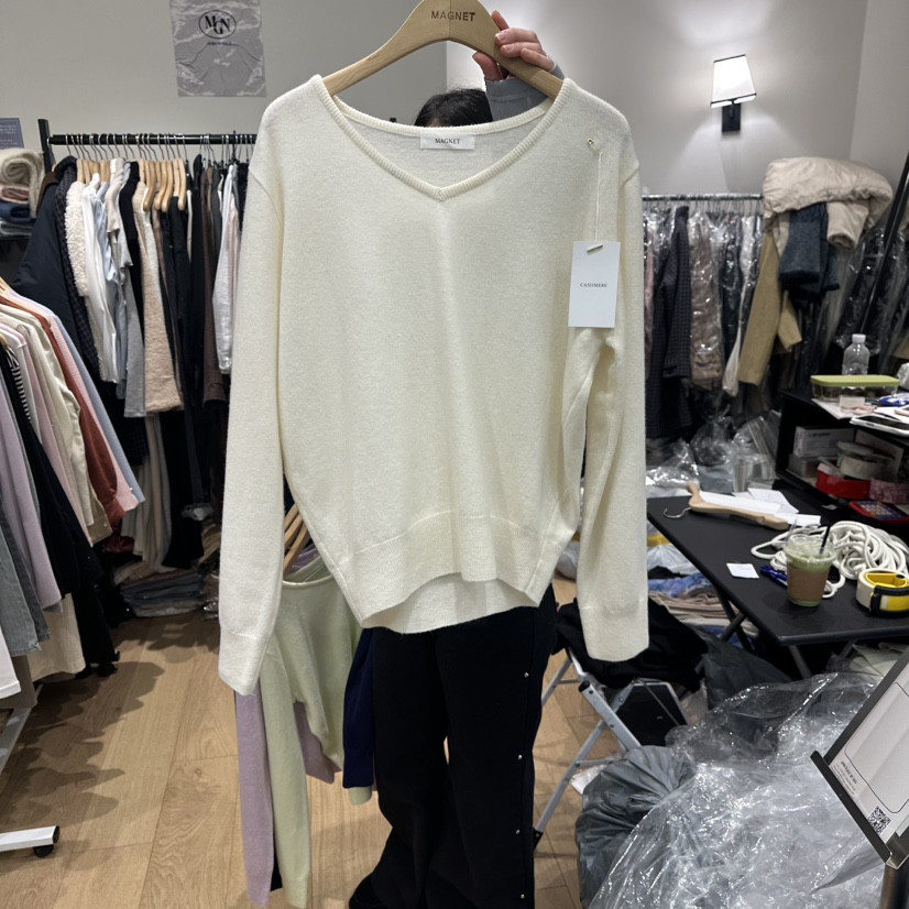 M.G.N東大門直郵㊣女裝新品休閑職業推薦熱賣時尚針織衫春款MAGNET針織衫圖色1