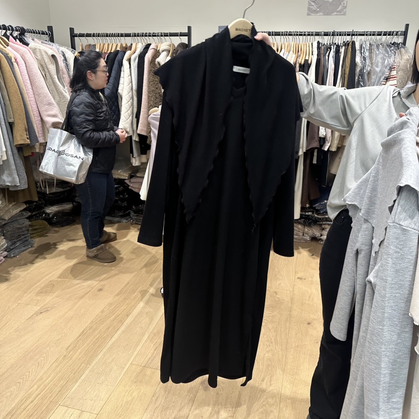 M.G.N韓國代購㊣女裝新款26春夏職業推薦連衣裙含圍巾春款MAGNET連衣裙圖色4