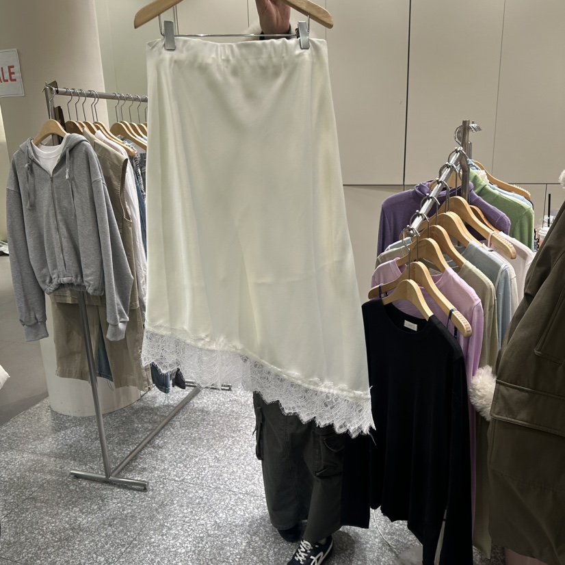 SOF韓國代購㊣女士新款26春夏時尚熱賣職業推薦人氣長裙春款SOF長裙圖色1