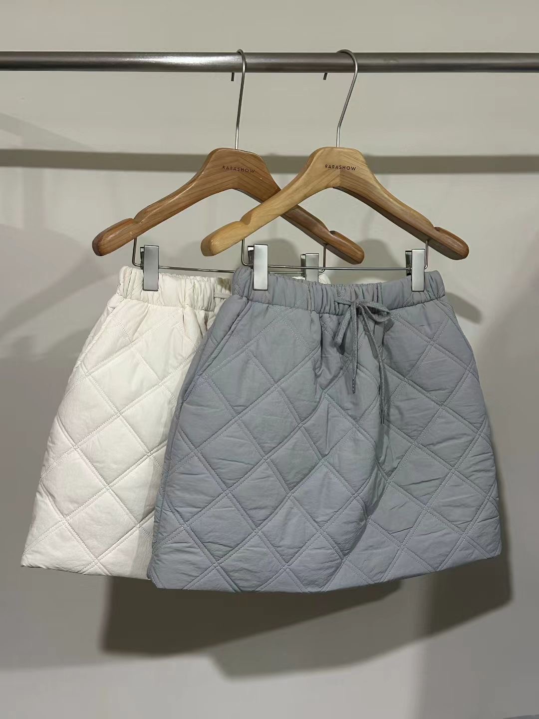 RARASHOW韓國直郵女士新品人氣休閑熱賣職業時尚推薦短裙RARASHOW短裙