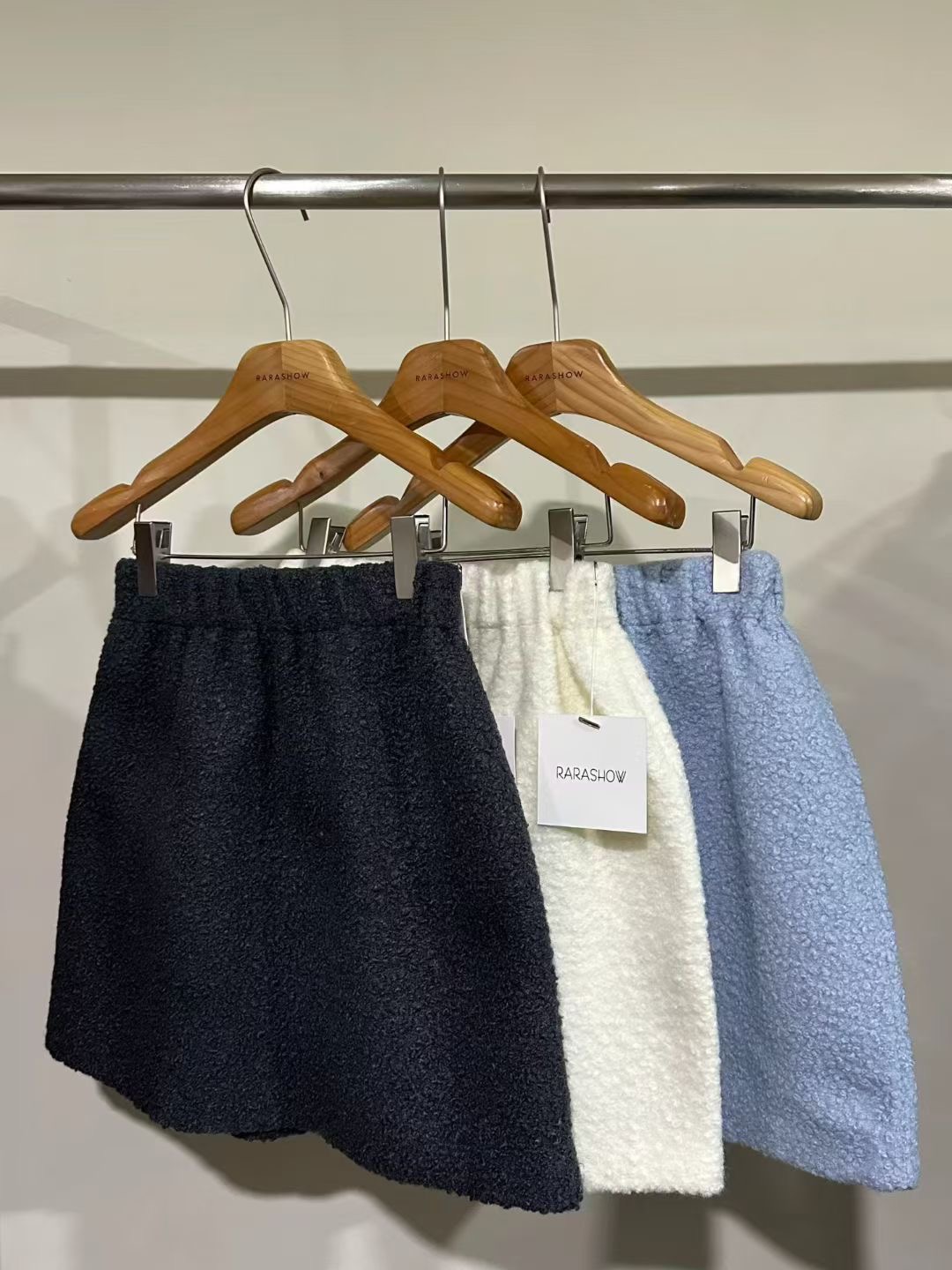 RARASHOW韓國直郵女士新款休閑25秋冬推薦時尚職業熱賣短裙RARASHOW短裙圖色3左三色