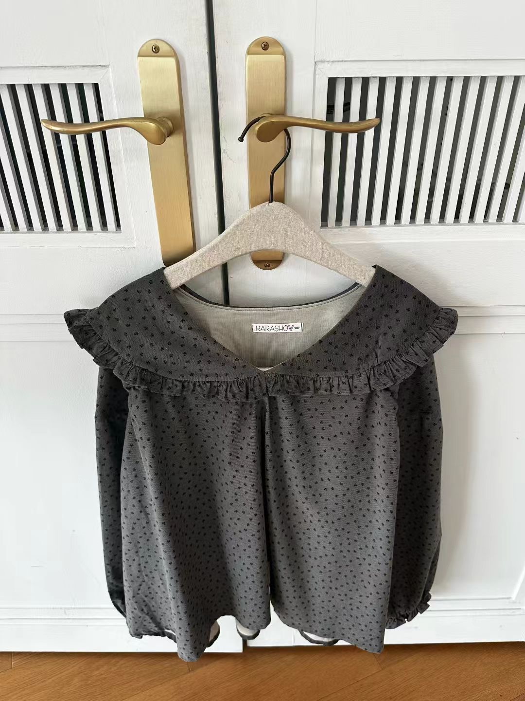 RARASHOW韓國直郵女裝新品推薦職業人氣襯衫蕾絲衫荷葉邊RARASHOW襯衫/蕾絲衫圖色2