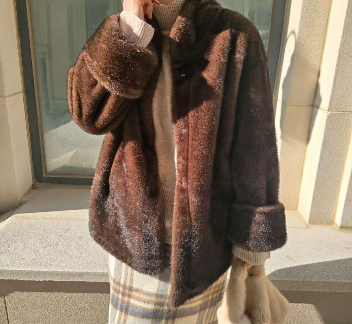 S.W SHOP-에스 더블유샵-T東大門直郵㊣女裝新款26春夏中長款大衣皮草高領S.W SHOP中長款大衣圖色1