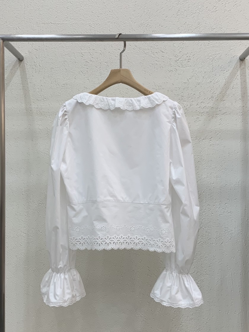 LIGHT AND SALT東大門直郵㊣女裝新款熱賣襯衫蕾絲衫春款蕾絲LIGHT AND SALT襯衫/蕾絲衫