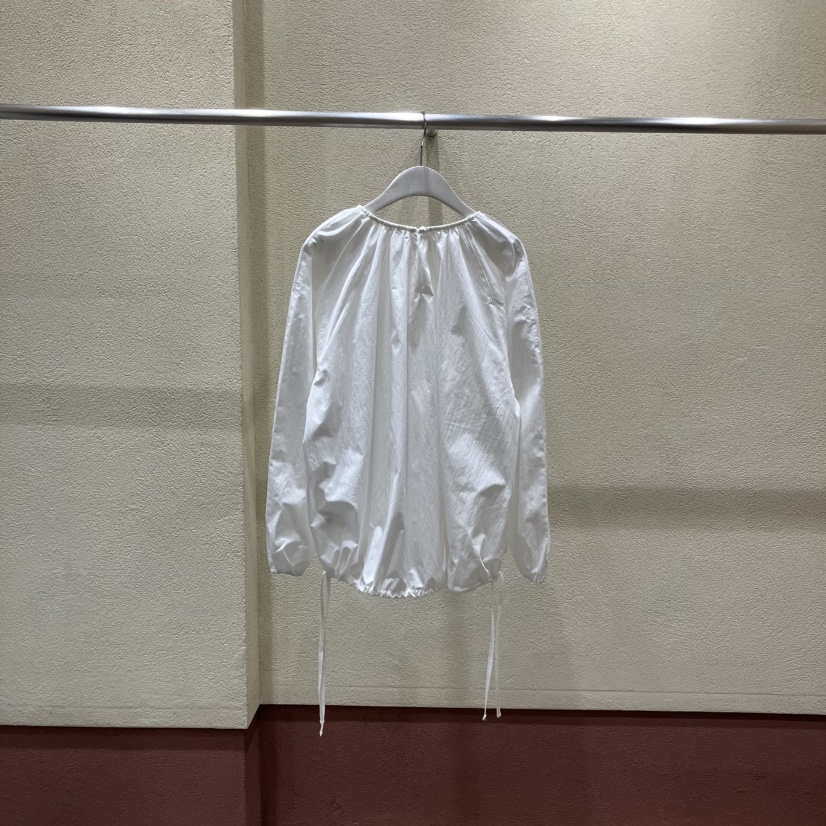 BROCCOLISALAD㊣東大門實拍女裝新品時尚推薦休閑襯衫蕾絲衫BROCCOLISALAD襯衫/蕾絲衫