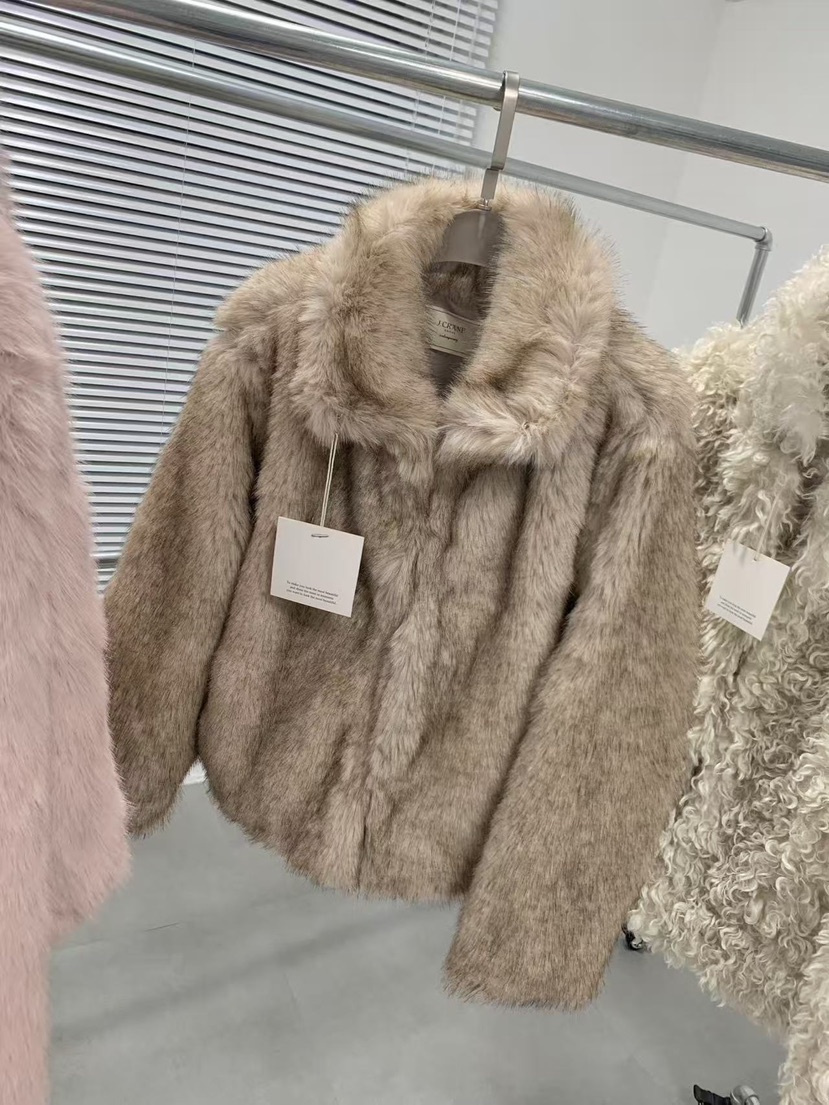 J CRANE-A㊣東大門實拍女裝新品職業休閑人氣短款大衣毛絨J CRANE短款大衣圖色2