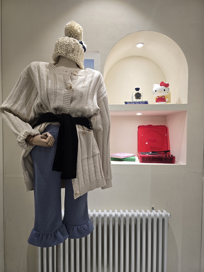 LIKEVAM㊣東大門實拍女士新品職業時尚人氣熱賣推薦短褲喇叭LIKEVAM短褲