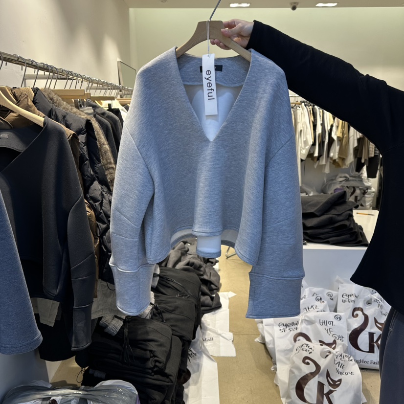 EYEFUL-Q韓國直郵㊣女士新品人氣職業推薦時尚長袖T恤春款eyeful長袖T恤圖色1