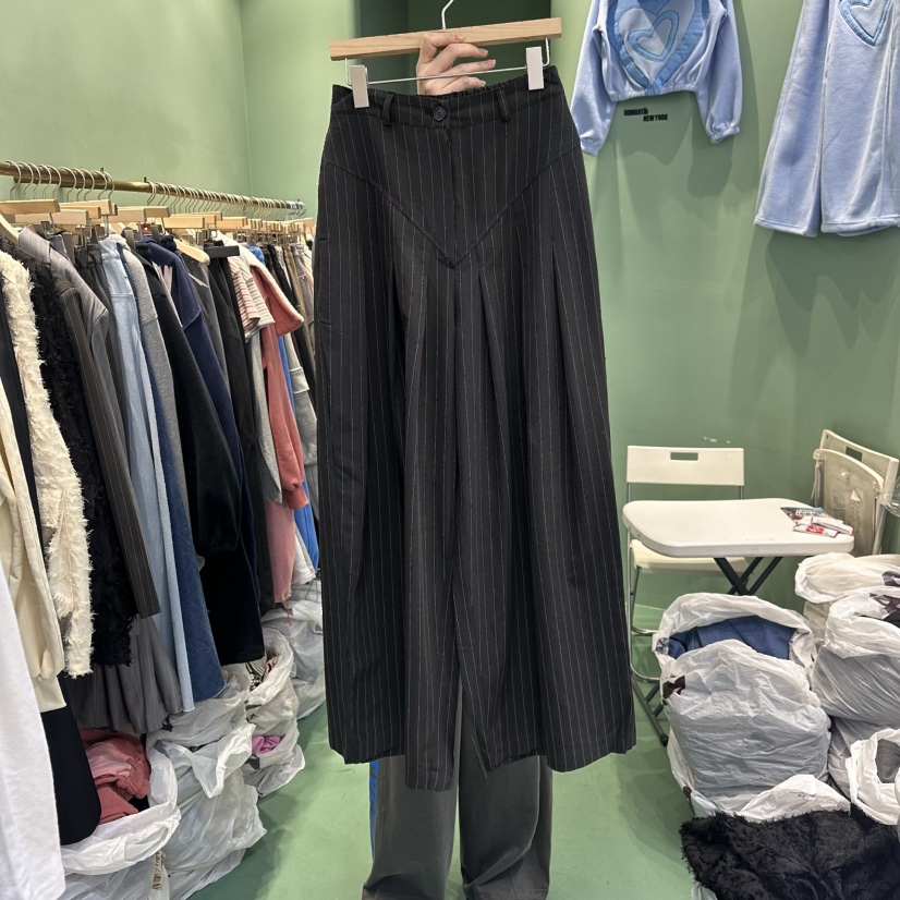 ROMANTIC NEWYORK㊣東大門代購女裝新品熱賣人氣職業休閑褲ROMANTIC NEWYORK休閑褲圖色2