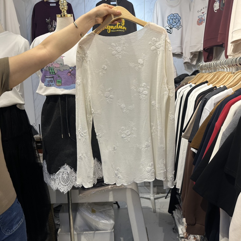 COCO HOLIC韓國直郵㊣女士新品休閑職業時尚長袖T恤刺繡絲綢COCO HOLIC長袖T恤