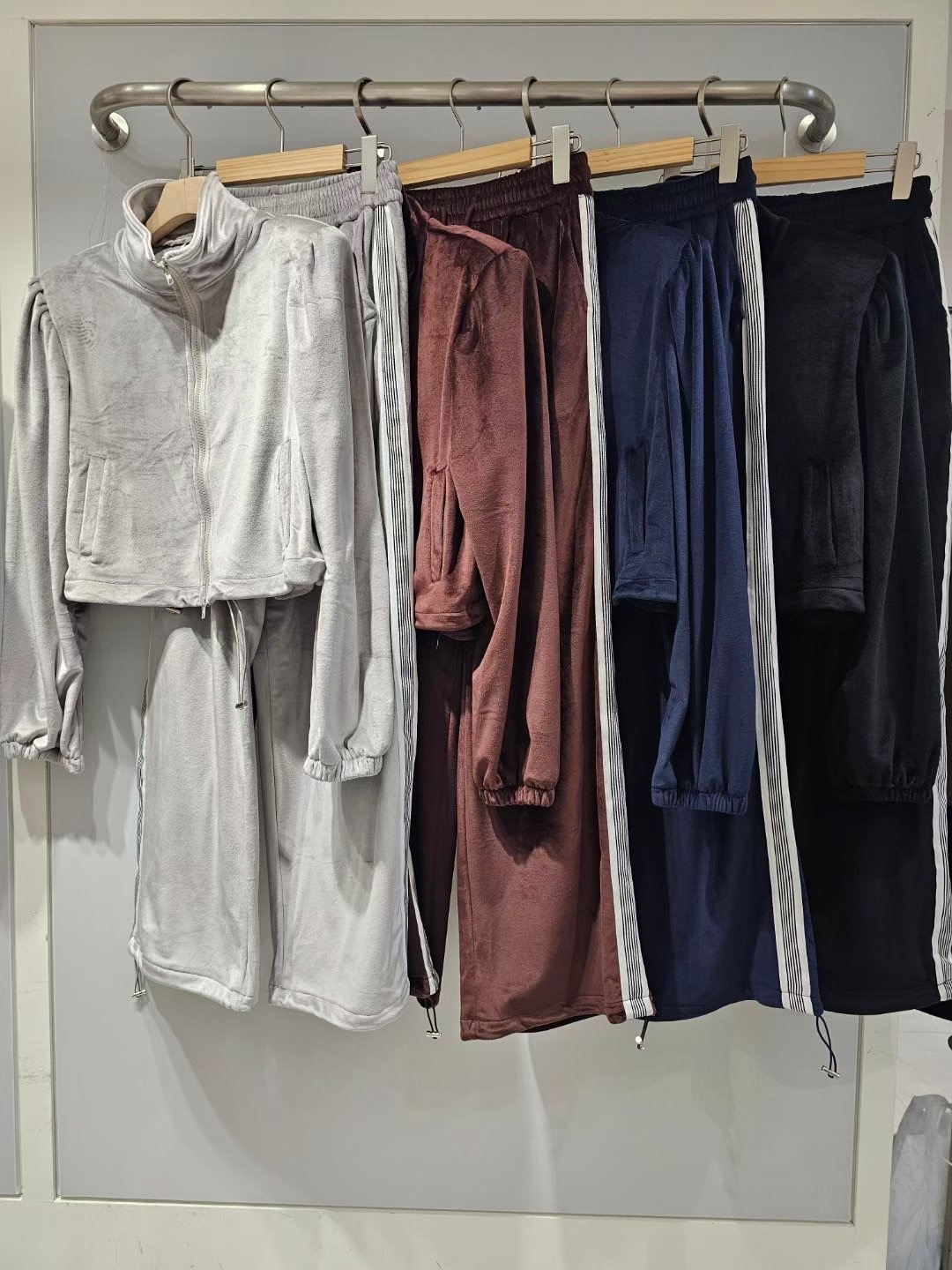 MYME(無品牌標）東大門直郵㊣女士新款職業套裝天鵝絨套裝MYME(無品牌標）套裝