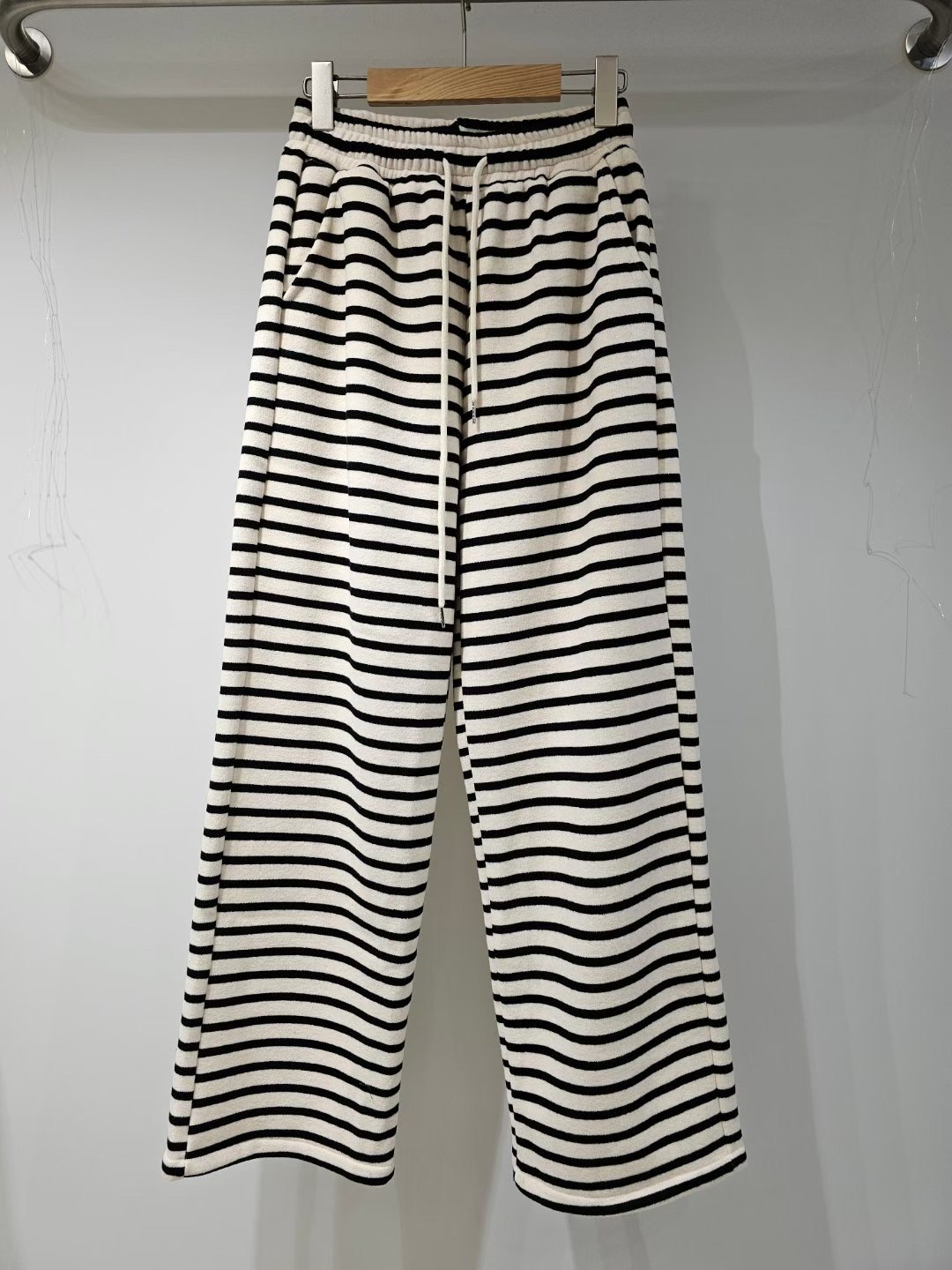 MYME(無品牌標）韓國直郵㊣女裝新款人氣26春夏休閑褲加絨貂皮MYME(無品牌標）休閑褲圖色1