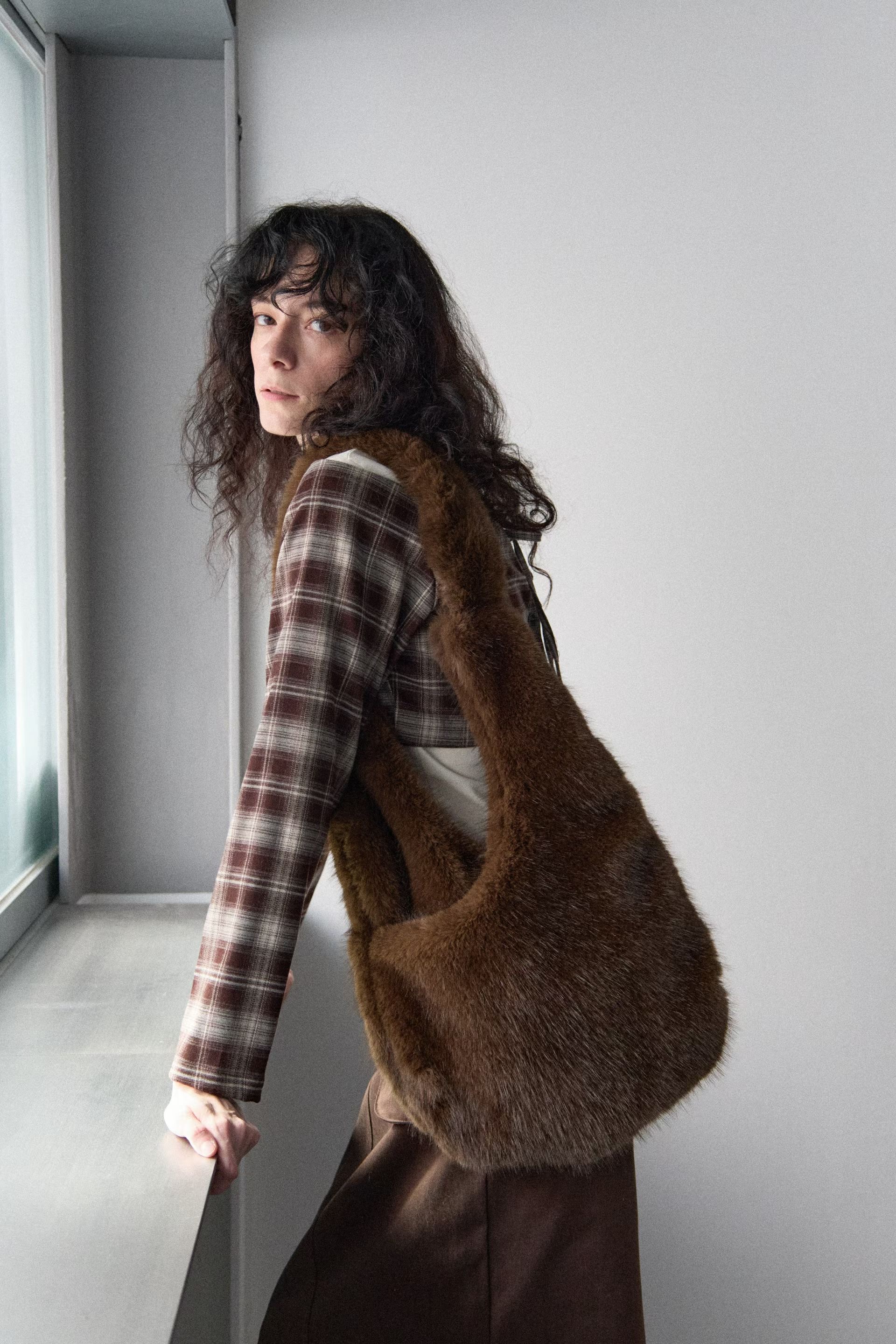 ShopBaguette㊣東大門代購女裝新品休閑時尚單肩斜跨包露肩ShopBaguette單肩/斜跨包圖色2