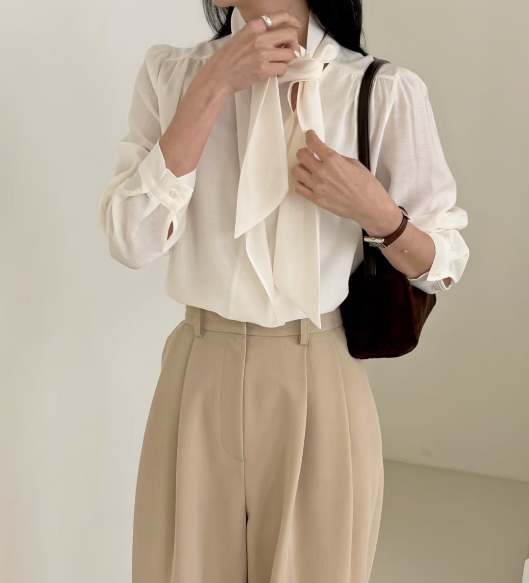 VIVIANLEE東大門直郵女裝新品人氣時尚休閑熱賣襯衫蕾絲衫VIVIANLEE襯衫/蕾絲衫