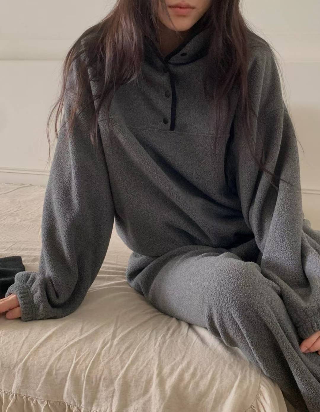 LIBRE東大門實拍女裝新款熱賣職業25秋冬人氣推薦休閑衛衣HAY KNOCK衛衣圖色1