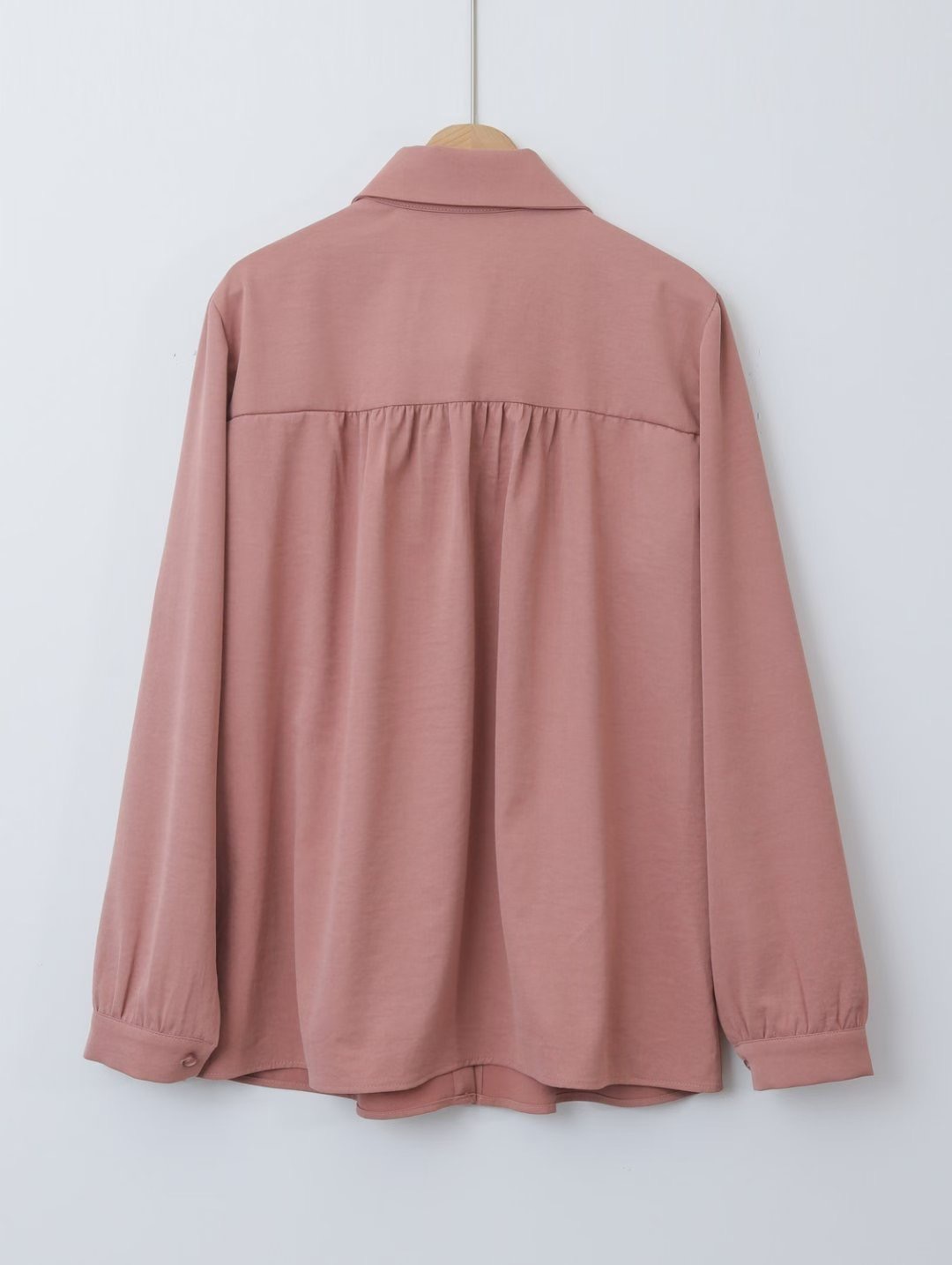 WHITE BEAR東大門直郵㊣女士新品真品熱賣推薦職業襯衫蕾絲衫WHITE BEAR襯衫/蕾絲衫