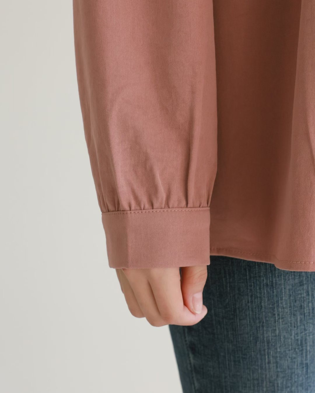 WHITE BEAR東大門直郵㊣女士新品真品熱賣推薦職業襯衫蕾絲衫WHITE BEAR襯衫/蕾絲衫